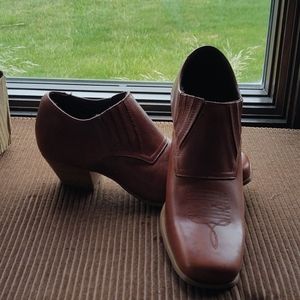 Durango® Women's Brass Western Shoe Boot

RD3531